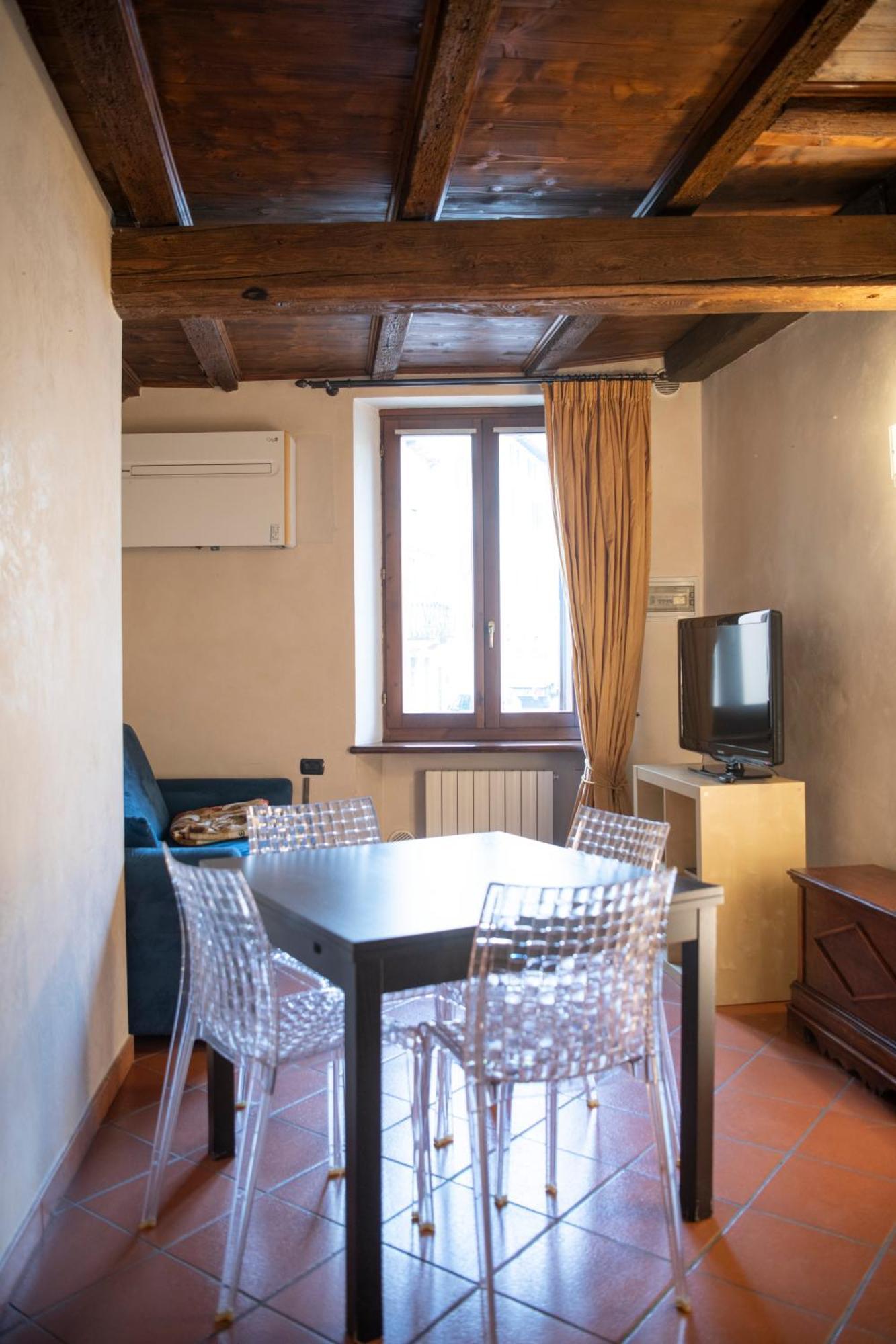 Ai Piedi Del Castello / 4Pl / Apt. Full Verona Eksteriør billede